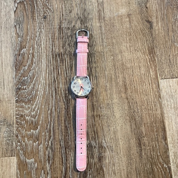 VINTAGE Dana Buchman Breast Cancer Awareness Watch - Picture 1 of 4